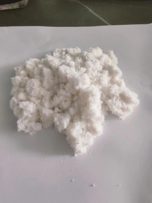 漂白牛皮纖維、漂白牛皮粉與石膏混合料在寵物用品及飼料制造中的應(yīng)用